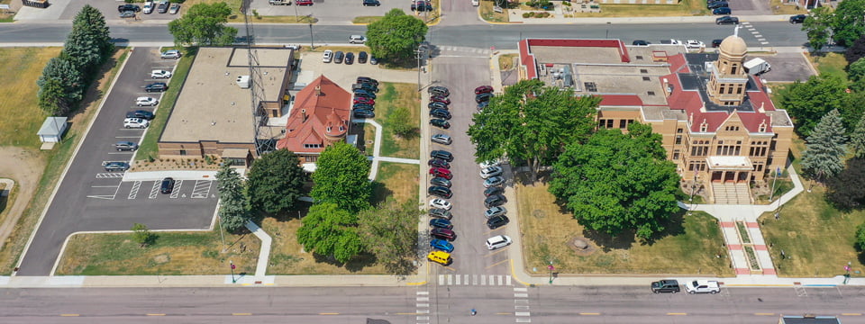 video-le-sueur-county-improves-government-center-saves-old-jail