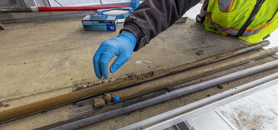 Limited%20Site%20Investigation%20at%20Petroleum%20Release%20Site%20 %20testing%20cores
