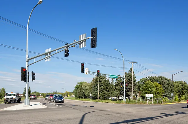 Traffic Signal & Roadway Lighting Design Traffic Signal & Roadway Lighting Design
