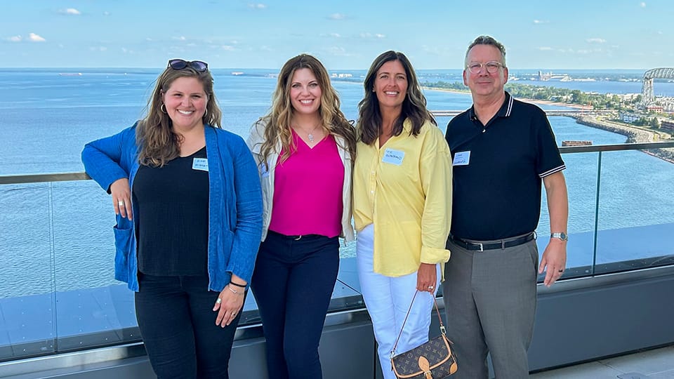 APEX Group Pic_960x540