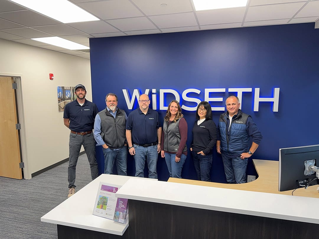 Mankato Office Group Photo Excel Drive 02 sm