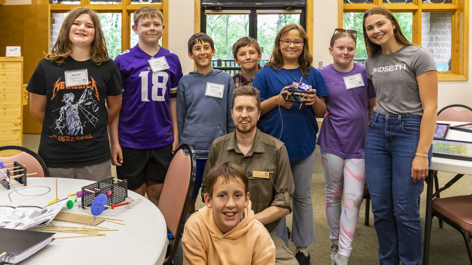 Avery Mulholland Helping at Arboretum STEM Camp (4)